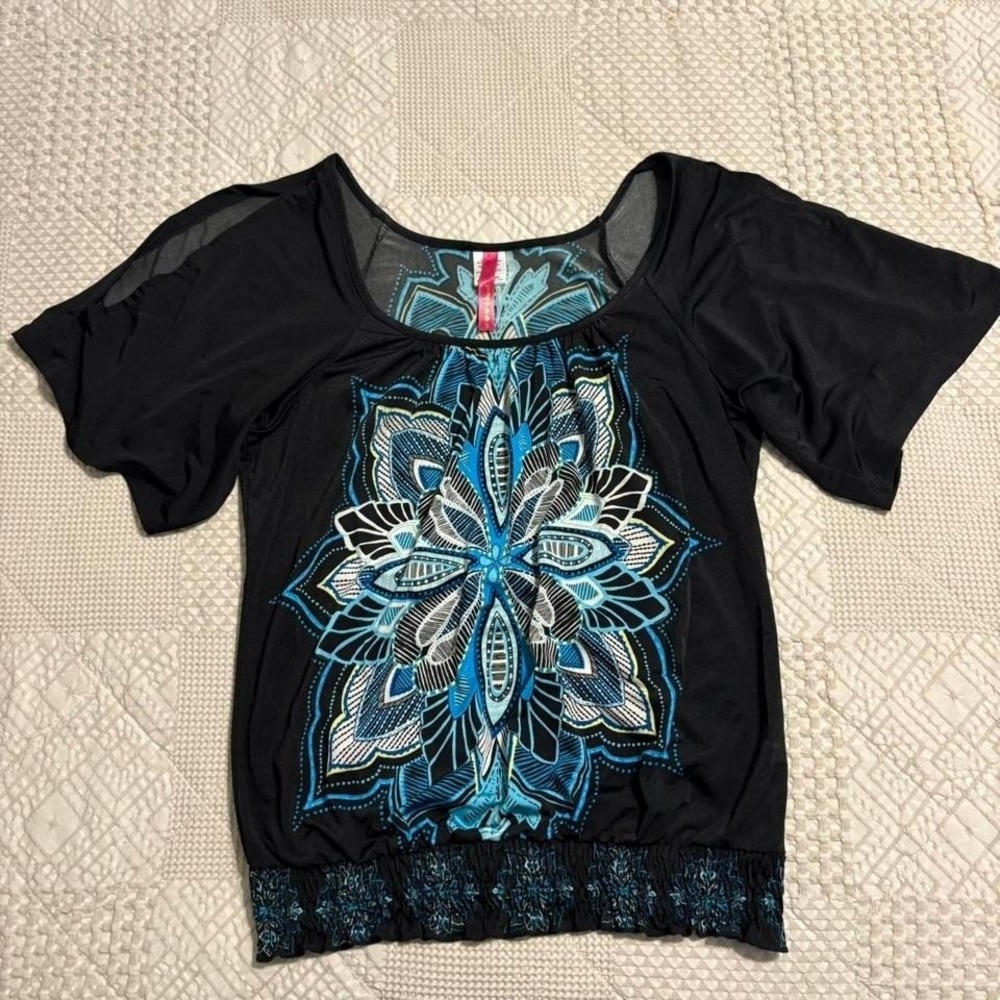 Y2K Heart & Soul Black & Blue Open Shoulder Abstract Floral Top